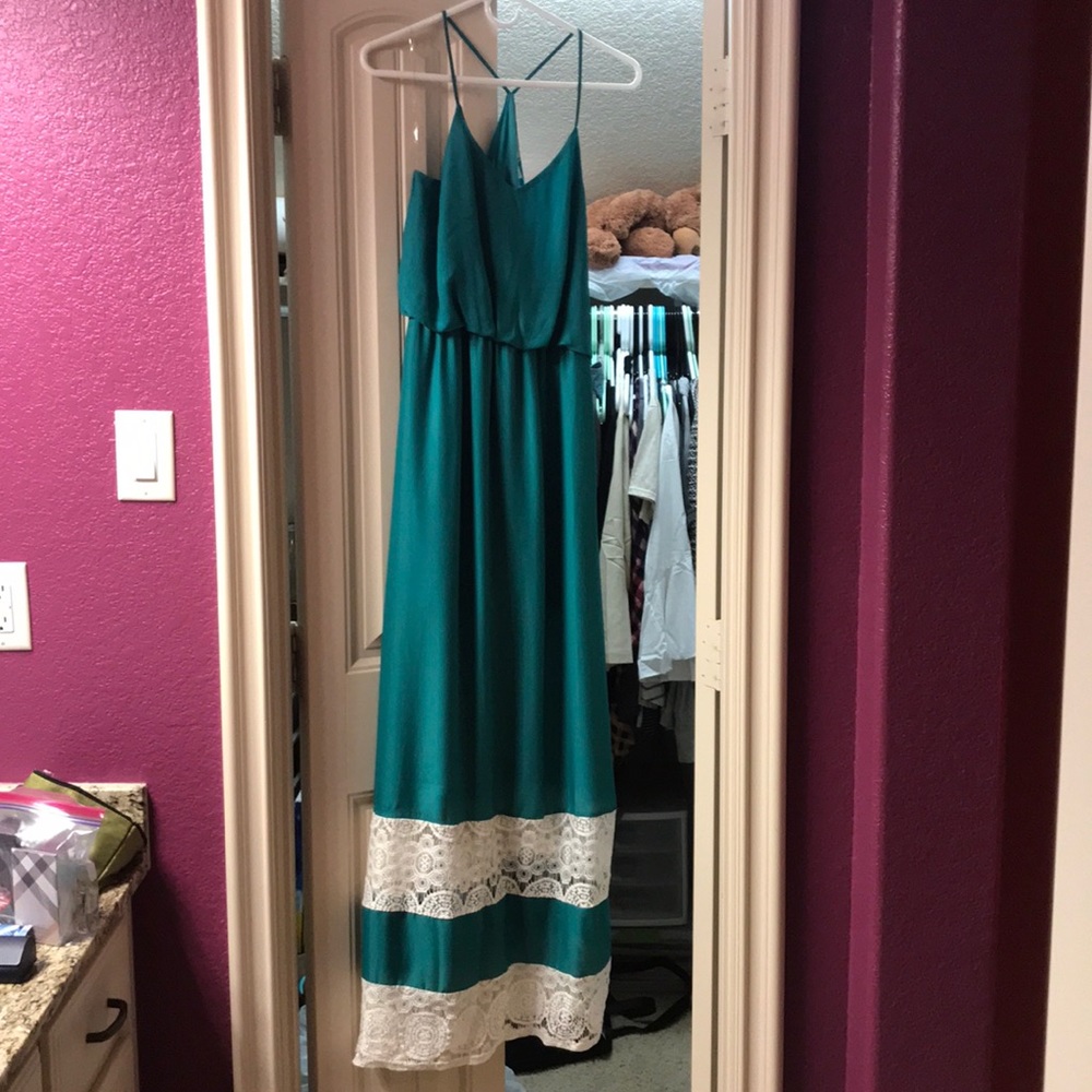 Green maxi dress
